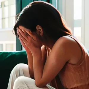 Когда партнер в депрессии/тревоге: как поддерживать и не выгорать