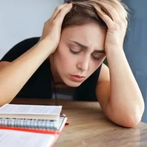 Психологическая усталость: как распознать и не перепутать с ленью